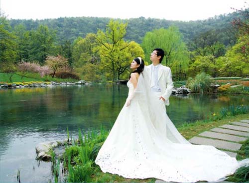 杭州拍婚纱照多少钱_杭州西湖图片