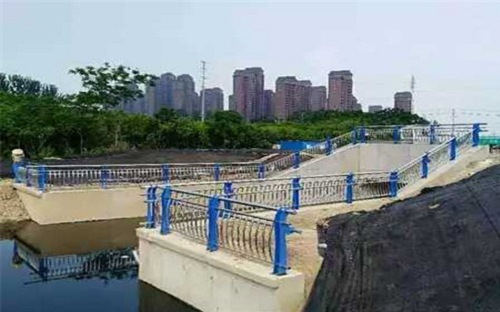 洛阳桥梁201不锈钢立柱