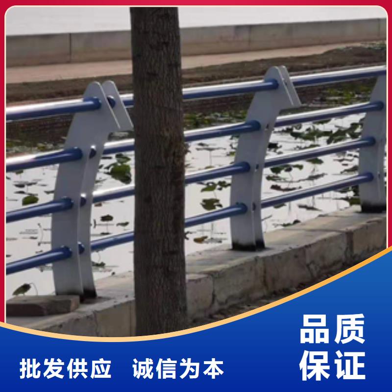 桥梁外侧防撞护栏现货供应各种规格用好材做好产品