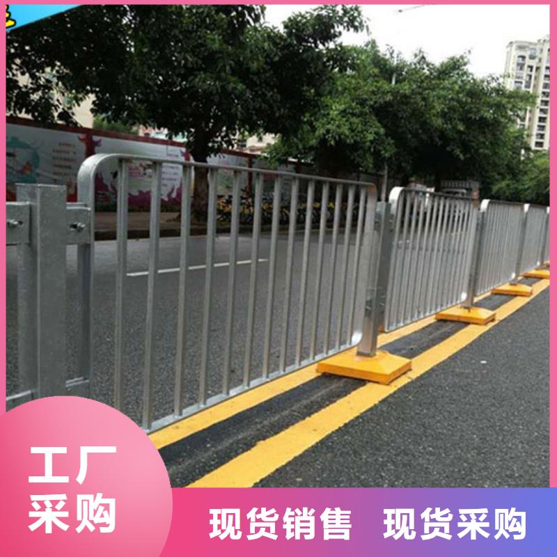 广东云浮双钢板立柱河道护栏一米多少钱