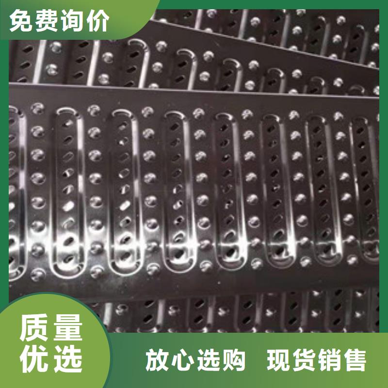 热镀锌钢格栅板实体工厂，专业生产加工定制
